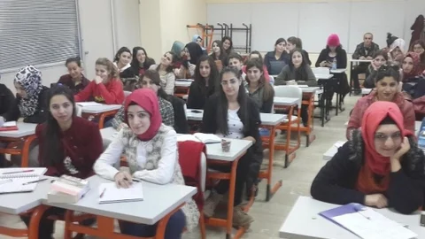 Artuklu Üniversitesi'nden Öğrencilere DGS Desteği
