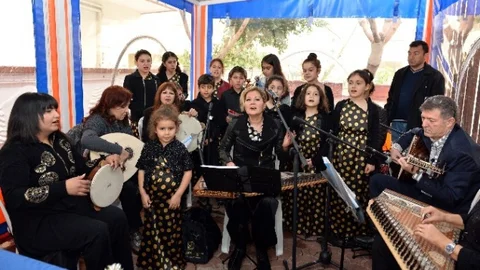 Muratpaşa'da Yaşlılara Eğlence