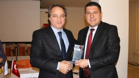 Denizli'de Medya Ve Hukuk Devleti Semineri Düzenlendi