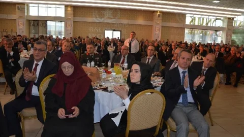 Erdoğan “Ekonomide Kriz Oluşturmayı Bizi Birbirimize DÜşürmeyi Başaramazlar”