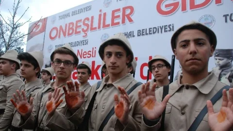 Onbeşliler Çanakkale Yolcusu