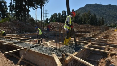 Konyaaltı Belediyesi Çöp Tesisinin Temelini Attı