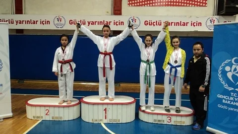 Tekwondoda Zirve Düzce'nin