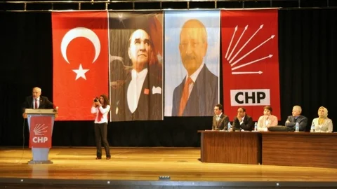 Kütahya'da CHP Adaylarını Tanıttı