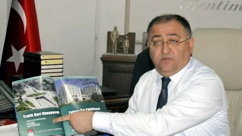 (Özel Haber) Tartışmalı Kavşakta Temel Atılıyor