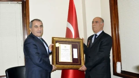 Yalovalı Gaziye Devlet Övünç Madalyası