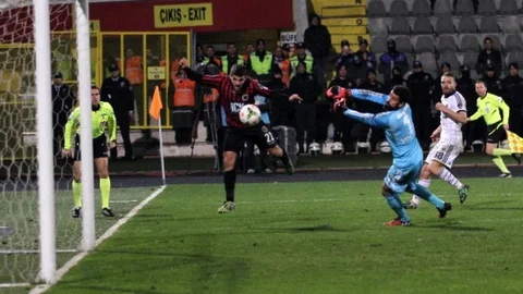 Fenerbahçe'yi Yıkan ‘Kabir' Kim?