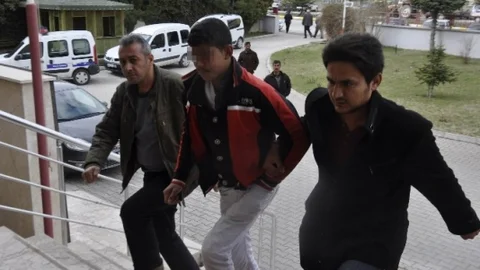 Seydişehir'de Uyuşturucu Satıcısı İki Kişi Tutuklandı