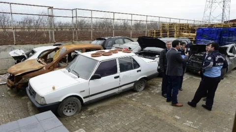 Diyarbakır'da Hurda Araçlar Kaldırılıyor
