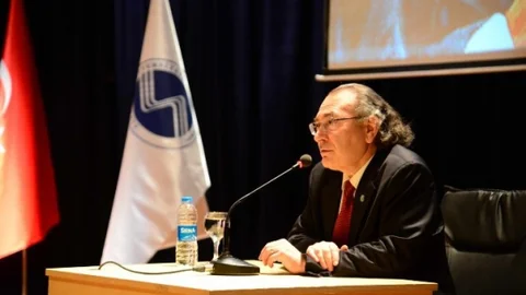 Saü'de ‘Bediüzzaman Ve Müsbet Hareket' Konulu Konferans Düzenlendi