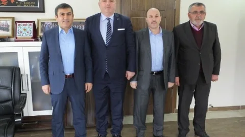 Cihan Saraç Minibüsçüler Odasını Ziyaret Etti