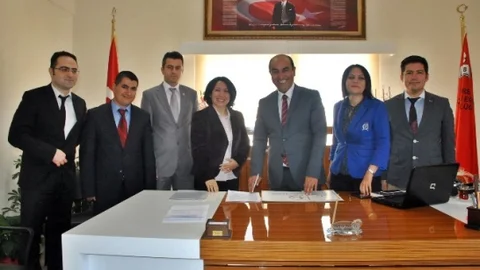 Demre Milli Eğitim Müdürlüğü İle Yapı Kredi Bankası Anlaşma İmzaladı