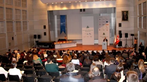 Osmangazi'ye ‘E-Atık Kahramanı Ödülü'