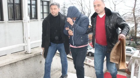 KOMşusunu Silahla Yaralayan Zanlı Adliyeye Sevk Edildi