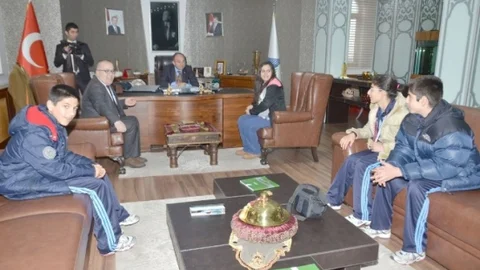 Üzülmez Başarılı Özel Sporcuları Ağırladı