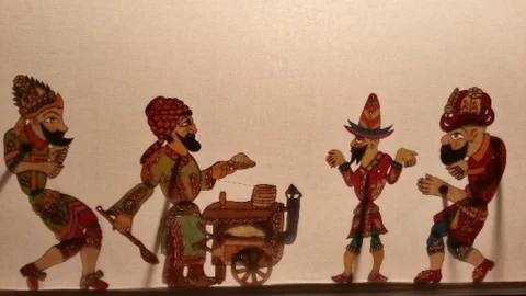 Aliağa ''Karagöz'ün Berberliği'' Adlı Oyuna Ev Sahipliği Yapacak