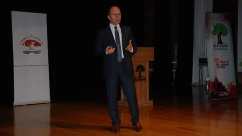 Gaziantep'te Okuma Alışkanlığı Ve Kütüphaneler Konulu Seminer Düzenlendi