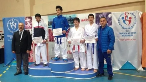 Karete'de Bartın'a 2 Bronz Madalya