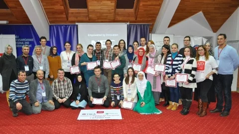 Uluslararası Doktorlar Derneği'nin Eğitim Projesine TİKA Desteği