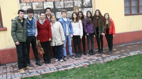 Lise Öğrencilerinden Kısa Film