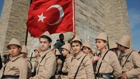 Onbeşliler Dedelerini Ziyaret Etti