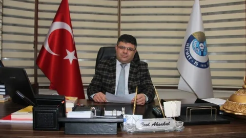 Aksakal Dünyanın Akışı Çanakkale'de Değişmiştir