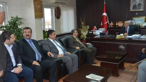 Şanlıurfa AK Parti İl Başkanı'ndan Esnaf Ve Sanatkarlar Odası Birliği Ne Ziyaret