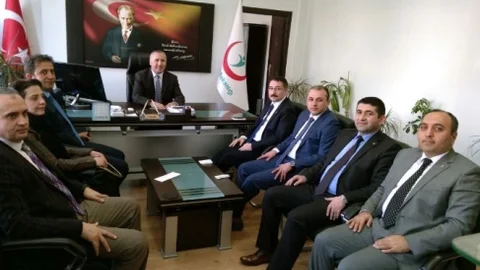 AK Parti'den Yücel'e Ziyaret