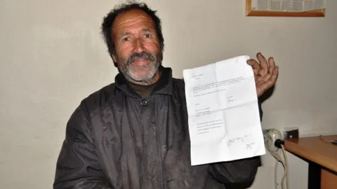 Eski Evinin Elektrik Borcunu Ödeyemeyince Yeni Oturduğu Evin Elektriğini Kestiler