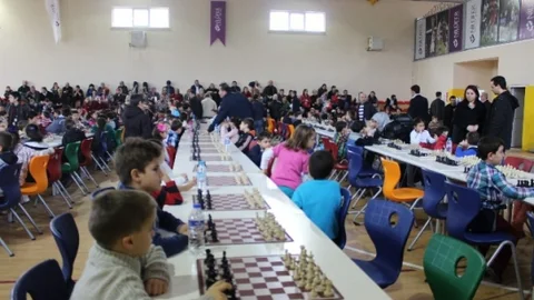 Nilüfer'de Satranç Turnuvası