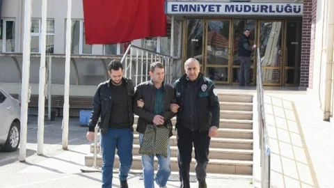 Bursa Polisi Zehir Tacirlerine Geçit Vermiyor