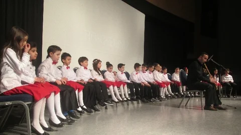 Yeşilay'dan Minik Yüreklerde Mehmet Akif Ersoy Ve Safahat Dinletisi Programı