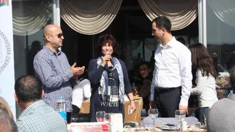 Azeriler Doç. Dr. İlkgül İle Bir Araya Geldi