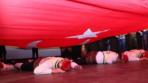 100 Yıllık Destanı Canlandırdılar