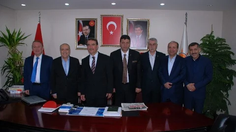 Dr. Nihat Özkan'dan AK Parti İl Başkanını Ziyaret