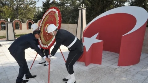 Çanakkale Şehitleri Uşak'ta Anıldı