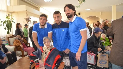 Adana Demirspor'dan Huzurevine Anlamlı Ziyaret