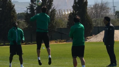 Akhisar Belediyespor Trabzonspor Maçı Hazırlıklarını Sürdürdü