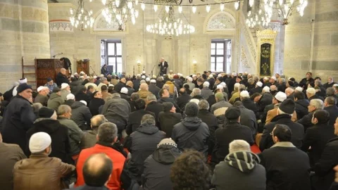 Üsküdar'da Dualar Çanakkale İçin Yükseldi