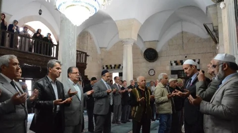 Çanakkale Şehitleri İçin Mevlit