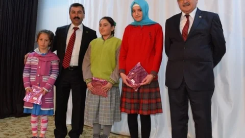 Pazarlar'da Şehitleri Anma Günü Çeşitli Etkinliklerle Kutlandı