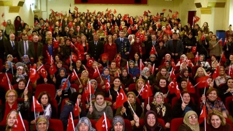 Tepebaşı Belediyesi'nden ''çanakkale Savaşları'' Semineri
