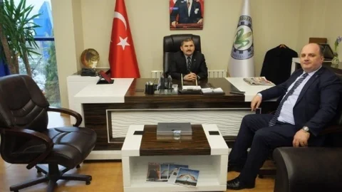 Milletvekili Aday Adayı Saraç Ticaret Borsası'nı Ziyaret Etti