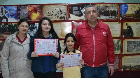 Bigadiçli Şehit Torunlarına Şeref Belgesi
