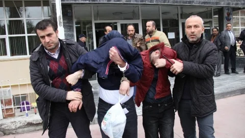 Jammer İle Sinyali Kesip Kola Yüklü Tir'ı Çaldılar