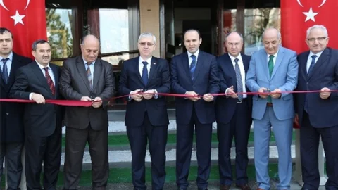 Huzurevi Sakinlerinden ‘Yaşlılar Haftası' Sergisi