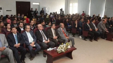 Doç. Dr. Aksoy “Çanakkale Türkiye Cumhuriyeti Devleti'nin Önsözüdür”