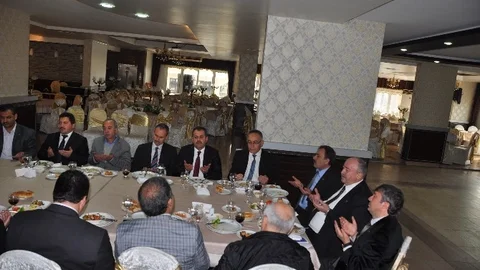 MHP Milletvekili Aday Adayı Özmen'e Türkiye Kamu-Sen'den Ziyaret