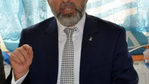 Mahir Küçük “Stratejik ‘Milli' Hedefimiz Yerli İlaç Sanayinin Kurulması”