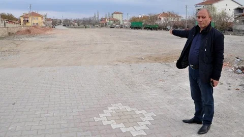 Topakkaya'ya 12 Bin Metrekarelik Kent Meydanı